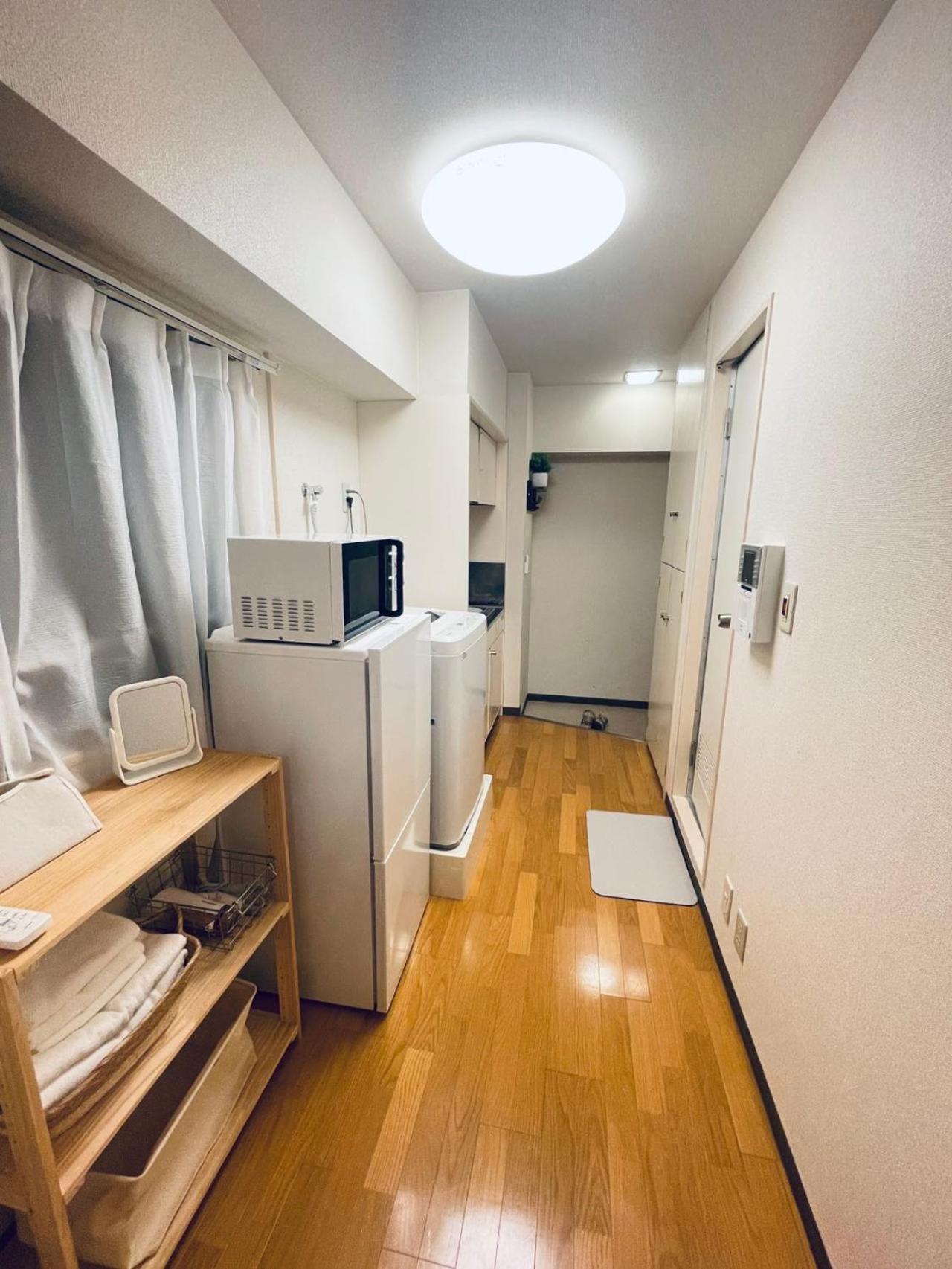 Апартаменты Shinjuku-Hong Токио Экстерьер фото